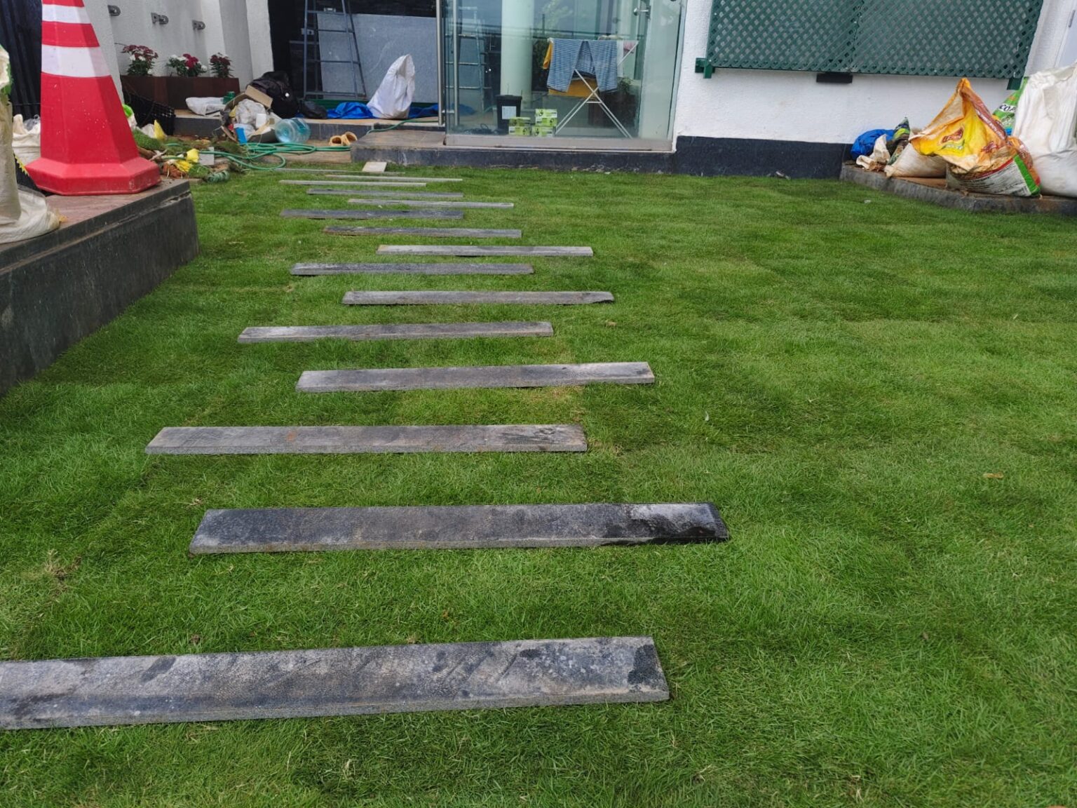 whatsapp image 2025 11 20 at 18.23.34